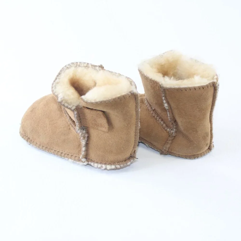 Minnetonka moccasins shearling